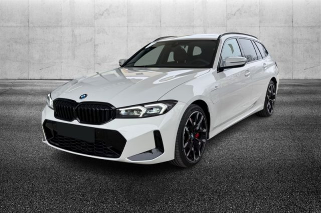 BMW 330 e Touring Msport Pro semestrale a PIEVE DI CENTO