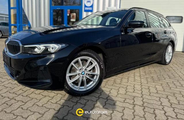 BMW 318 i Touring semestrale a PIEVE DI CENTO
