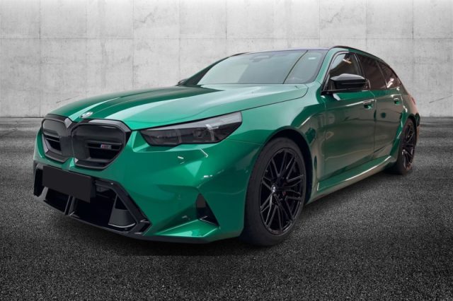 BMW M5 Touring S. 5(G60/61/90/99) semestrale a PIEVE DI CENTO