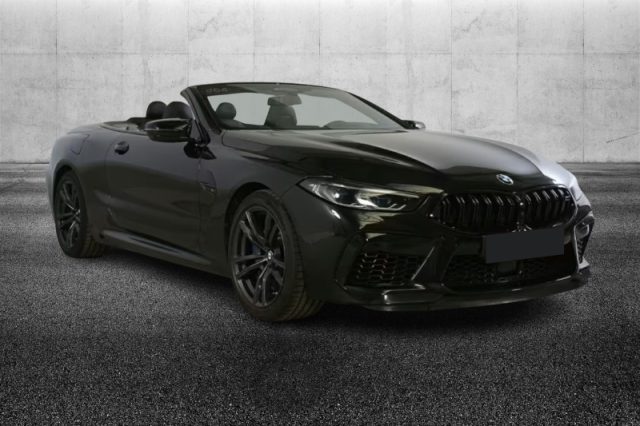 BMW M8 Cabrio Competition - foto 3 di 4