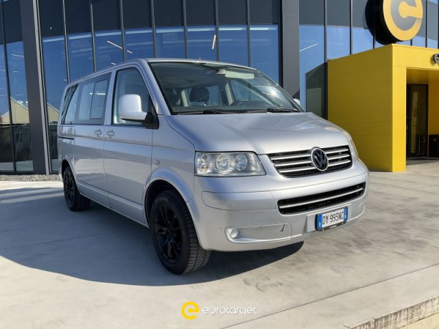 Volkswagen Transporter 2.5 TDI/130CV PC Kombi usato a PIEVE DI CENTO