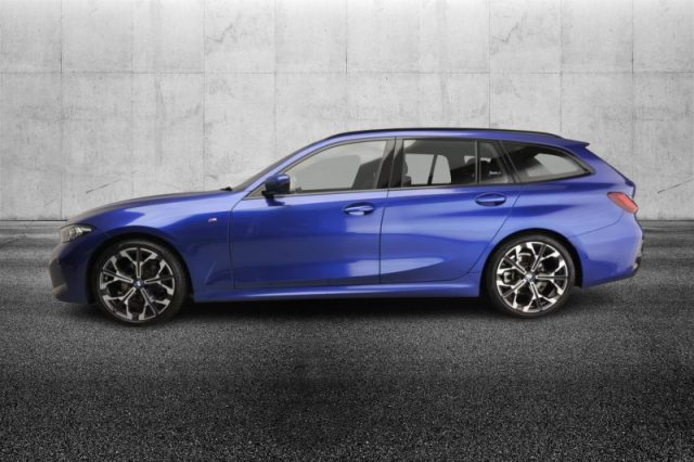 BMW 320 i Touring Msport - foto 4 di 4
