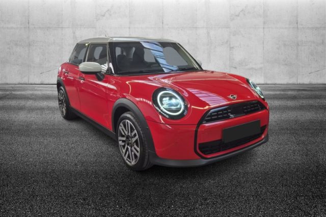 MINI Mini 5 Porte Cooper C Essential semestrale a PIEVE DI CENTO