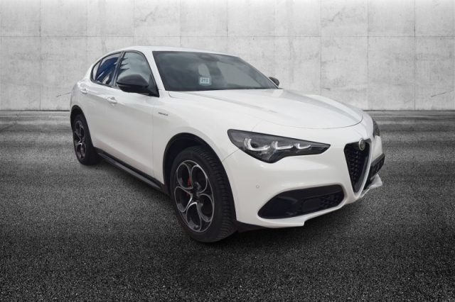 Alfa Romeo Stelvio 2.2 Turbodiesel 210 CV AT8 Q4 Veloce - foto 2 di 4