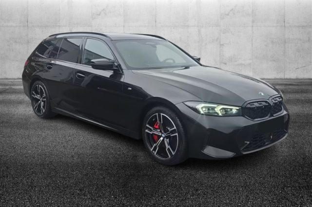 BMW 340 M d 48V xDrive Touring Serie 3(G20/1-80/1) - foto 3 di 4