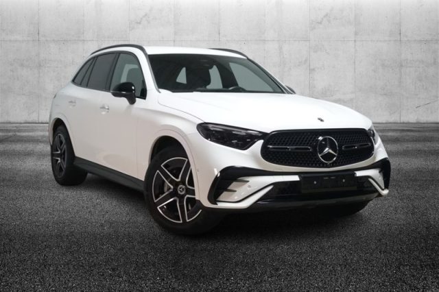 Mercedes-Benz GLC 300 d 4Matic Mild Hybrid AMG Line Premium - foto 3 di 4