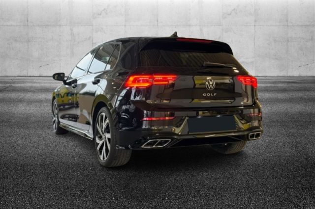 Volkswagen Golf 2.0 TDI 150 CV DSG SCR R-Line - foto 4 di 4