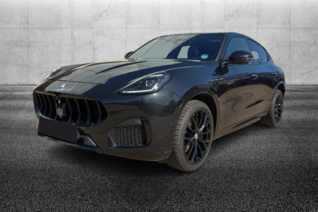 Maserati Grecale MHEV 330 CV AWD Modena semestrale a PIEVE DI CENTO
