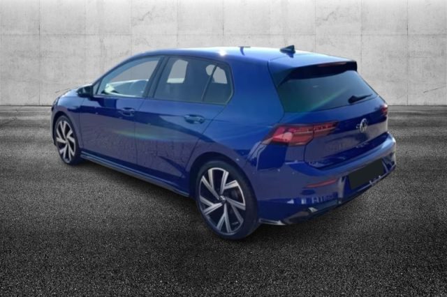 Volkswagen Golf 1.5 eTSI 130 CV EVO ACT DSG R-Line - foto 3 di 4