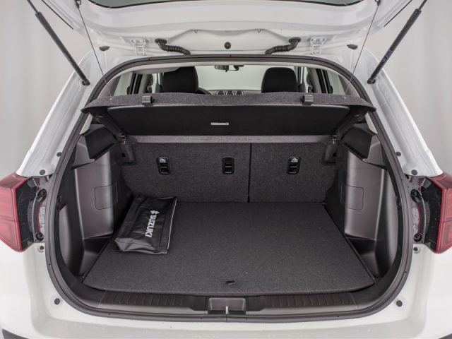 Suzuki Vitara 1.4 Hybrid Top Kuro (2015) - foto 4 di 4