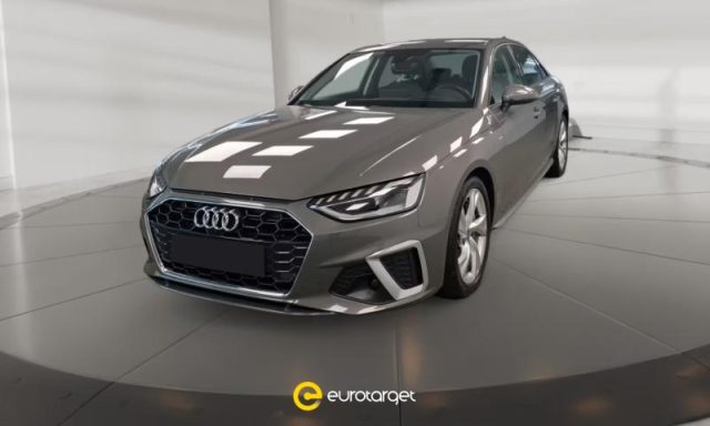 Audi A4 40 TDI S tronic S line edition - foto 3 di 4