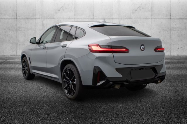 BMW X4 xDrive30i 48V Msport - foto 3 di 4