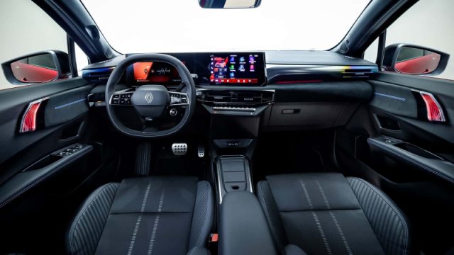 Renault Clio TCe 120 CV Eco-G EDC Esprit Alpine 6&ordf; serie nuovo a PIEVE DI CENTO