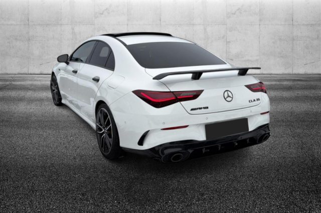 Mercedes-Benz CLA 35 AMG 4Matic - foto 3 di 4