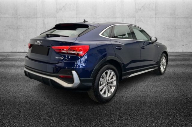 Audi Q3 SPB 35 TDI S tronic S line edition - foto 3 di 4