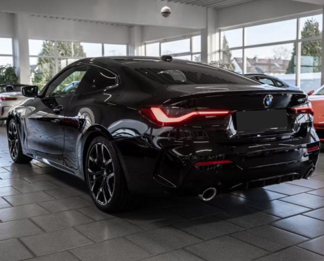 BMW 420 i Coupé Msport - foto 4 di 4