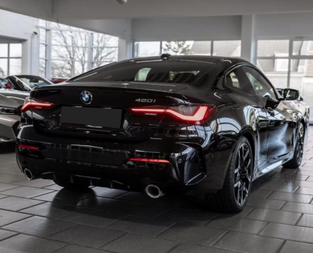 BMW 420 i Coupé Msport - foto 3 di 4