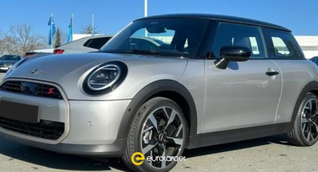 MINI Mini Cooper S Classic semestrale a PIEVE DI CENTO