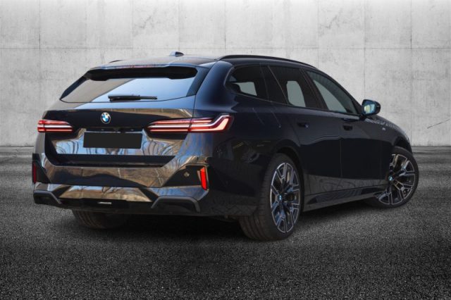 BMW 540 d 48V xDrive Touring Msport - foto 3 di 4