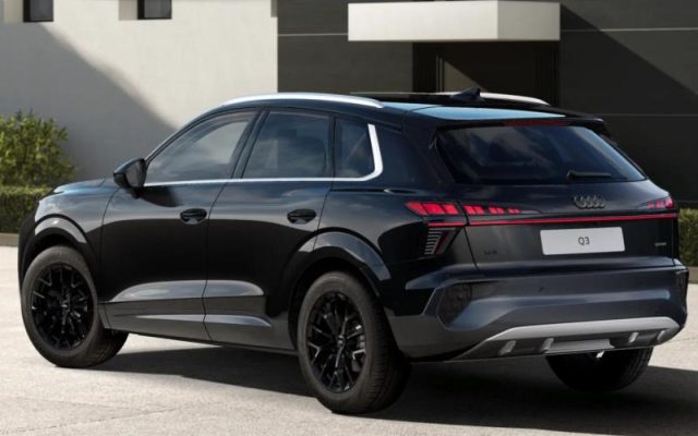 Audi Q3 TFSI 150 kW S tronic quattro Business - foto 4 di 4