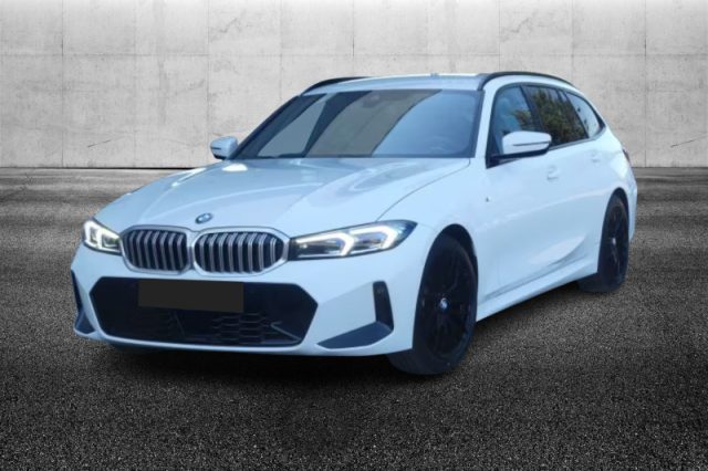 BMW 320 i Touring Msport usato a PIEVE DI CENTO