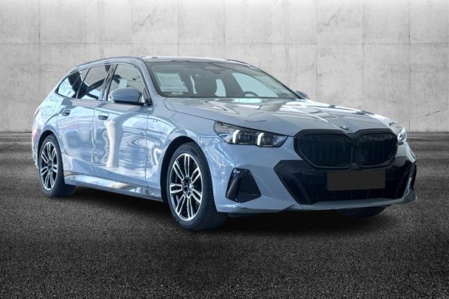 BMW 540 d 48V xDrive Touring Msport Pro - foto 3 di 4