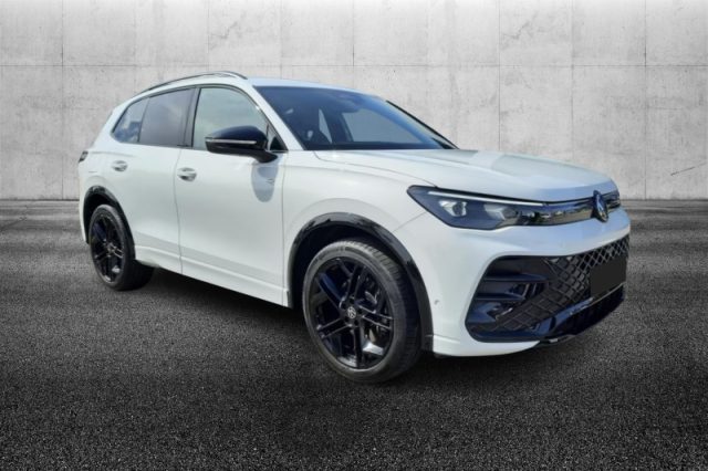 Volkswagen Tiguan 2.0 TDI 150 CV DSG R-Line - foto 2 di 4