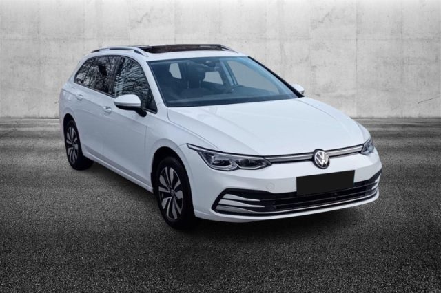 Volkswagen Golf Variant 2.0 TDI 150 CV DSG SCR Life usato a PIEVE DI CENTO
