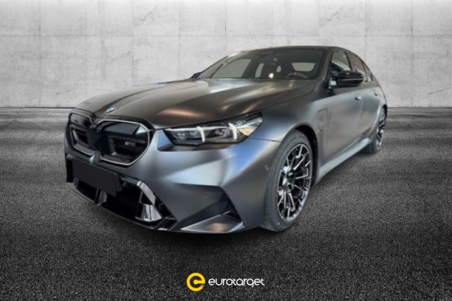 BMW M5 S. 5(G60/61/90/99) semestrale a PIEVE DI CENTO