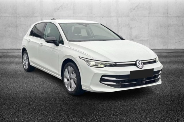 Volkswagen Golf 1.5 TSI eHybrid DSG Edition Plus semestrale a PIEVE DI CENTO