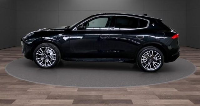 Maserati Grecale MHEV 300 CV AWD GT - foto 2 di 4