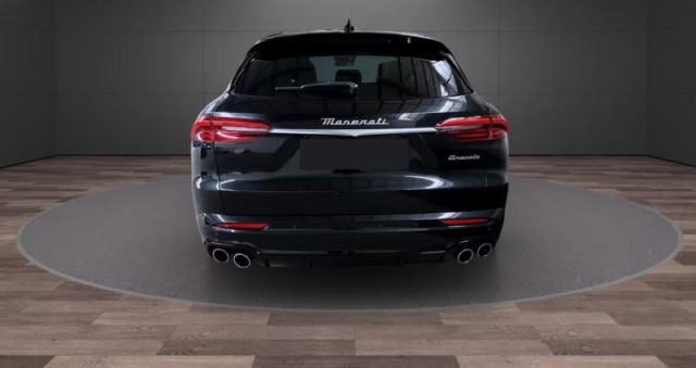 Maserati Grecale MHEV 300 CV AWD GT - foto 4 di 4