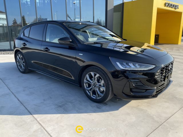 Ford Focus 1.0 EcoBoost Hybrid 125 CV 5p. ST-Line nuovo a PIEVE DI CENTO