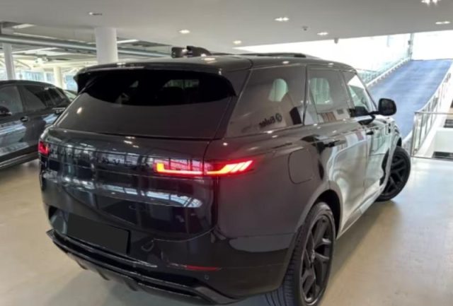 Land Rover Range Rover Sport 3.0D l6 300 CV Dynamic SE - foto 4 di 4