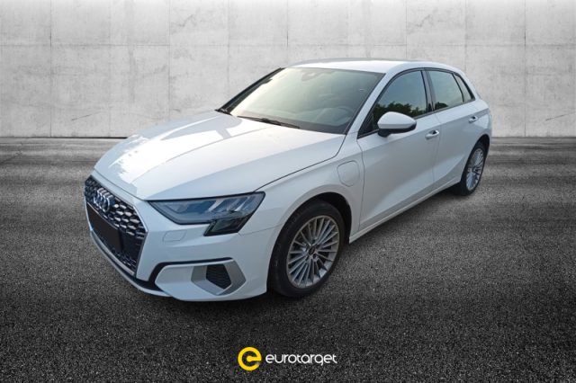 Audi A3 SPB 40 TFSI e S tronic Business Advanced usato a PIEVE DI CENTO