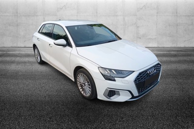 Audi A3 SPB 40 TFSI e S tronic Business Advanced - foto 3 di 4