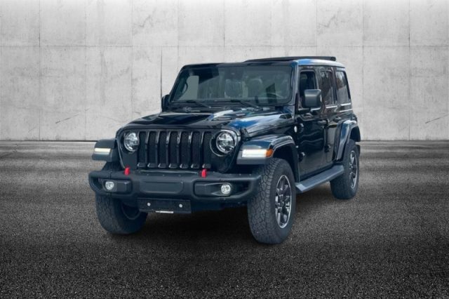 Jeep Wrangler Unlimited 2.2 Mjt II Sahara usato a PIEVE DI CENTO