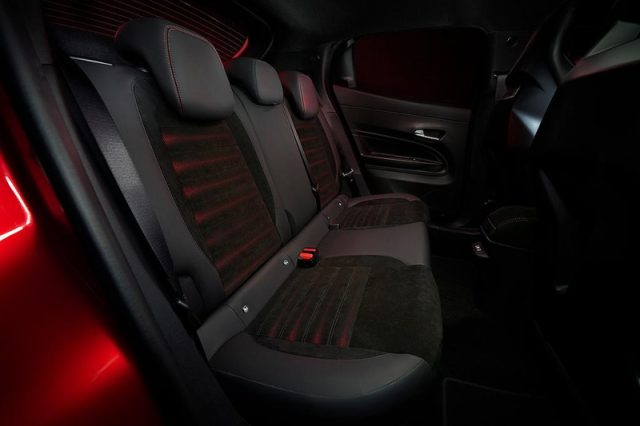 Alfa Romeo Junior 280 CV BEV Veloce - foto 4 di 4