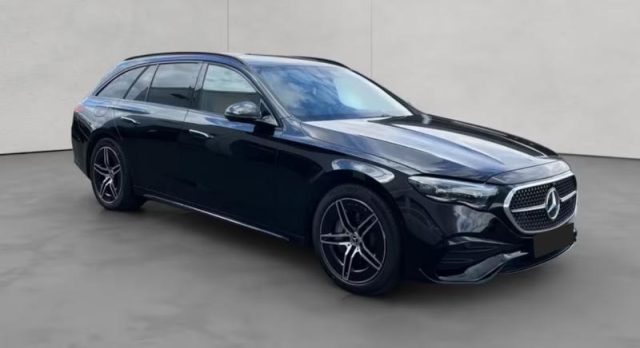 Mercedes-Benz E 300 de hybrid EQ S.W. AMG Line Premium - foto 2 di 4