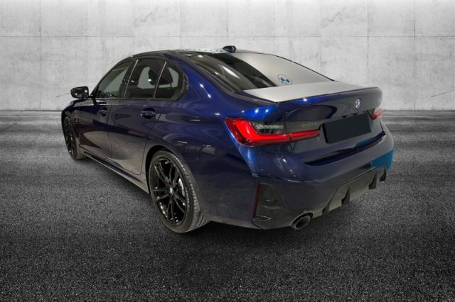 BMW 330 d 48V Msport - foto 4 di 4
