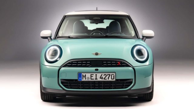 MINI Cooper S Paul Smith Edition Mini 5&ordf; serie (F66) - foto 4 di 4
