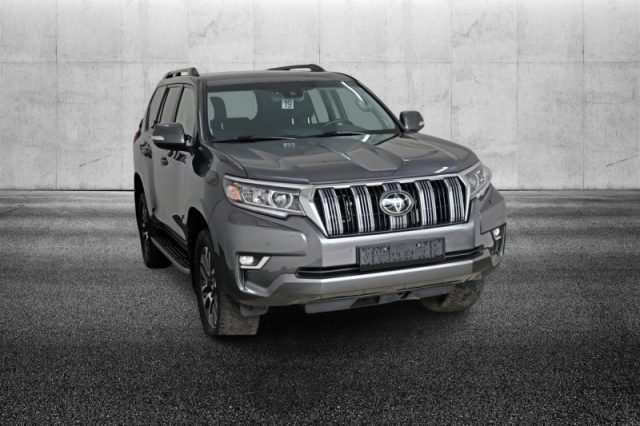 Toyota Land Cruiser 2.8 D4-D A/T 5 porte Executive usato a PIEVE DI CENTO