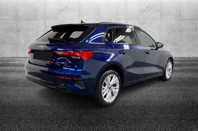 Audi A3 SPB 30 TDI S tronic - foto 3 di 4