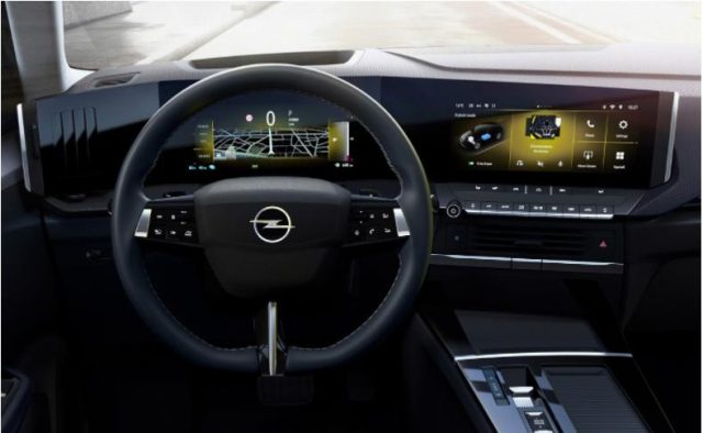 Opel Astra Hybrid 145 CV EDCT Sports Tourer Ultimate 6&ordf nuovo a PIEVE DI CENTO