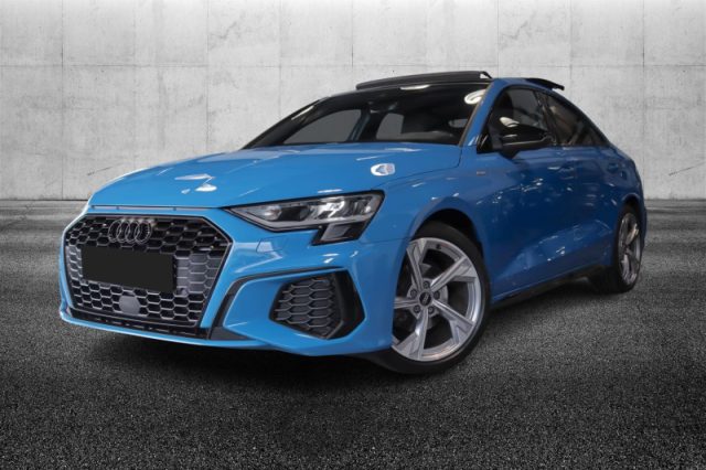 Audi A3 Sedan 30 TFSI S tronic S line edition - foto 4 di 4
