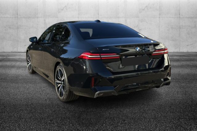 BMW 540 d 48V xDrive Msport - foto 3 di 4