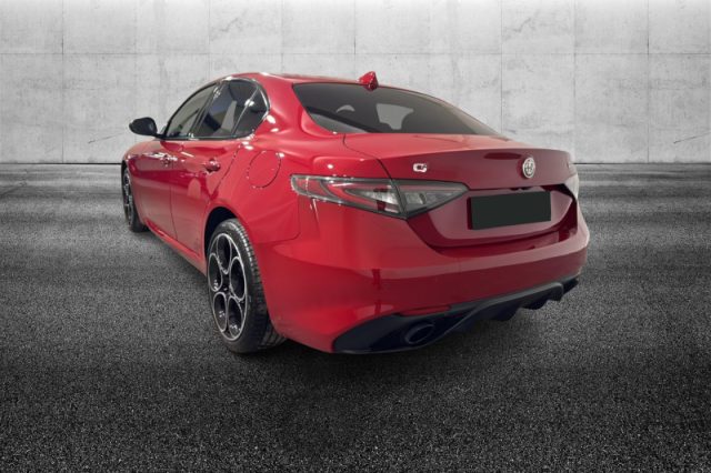 Alfa Romeo Giulia 2.0 Turbo 280 CV AT8 AWD Q4 Competizione - foto 4 di 4