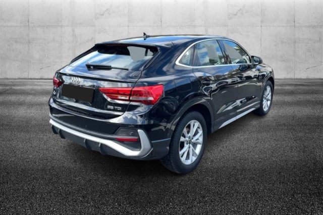Audi Q3 SPB 35 TDI S tronic S line edition - foto 3 di 4