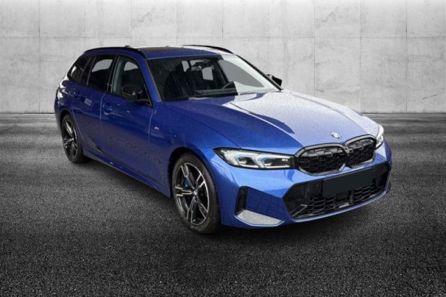 BMW 340 M d 48V xDrive Touring Serie 3(G20/1-80/1) - foto 4 di 4