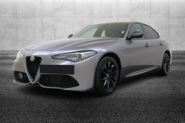 Alfa Romeo Giulia 2.0 Turbo 200 CV AT8 Super - foto 2 di 4